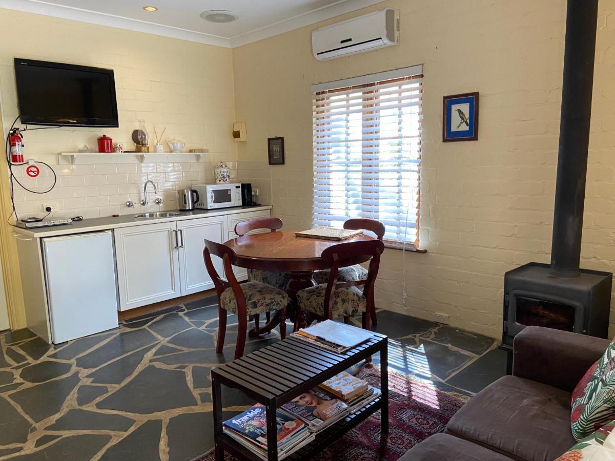 Battunga Cottages Watervale Luaran gambar