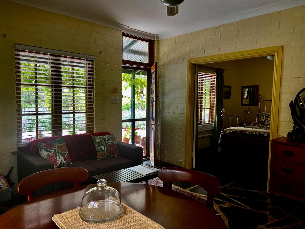 Battunga Cottages Watervale Luaran gambar